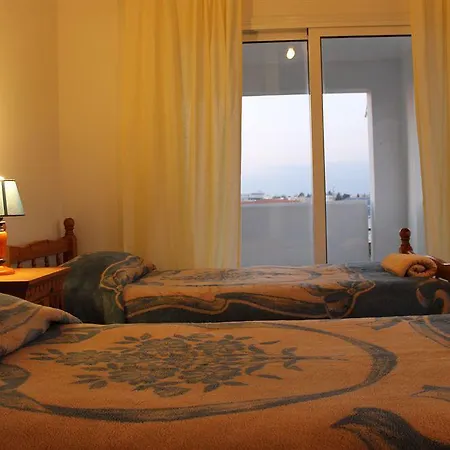 Galatia's Court פאפוס