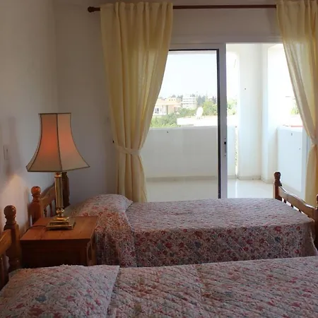Apartamento Galatia's Court Pafos