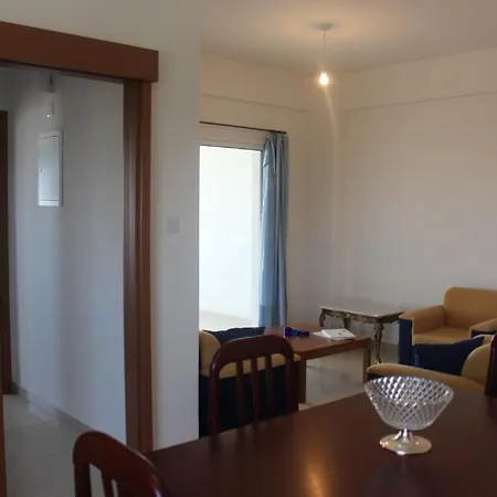 דירה Galatia's Court פאפוס