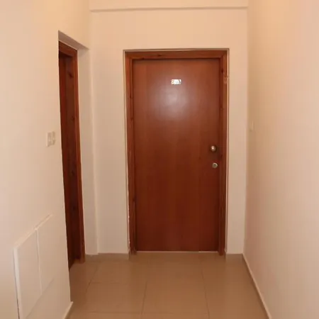 Galatia's Court דירה פאפוס