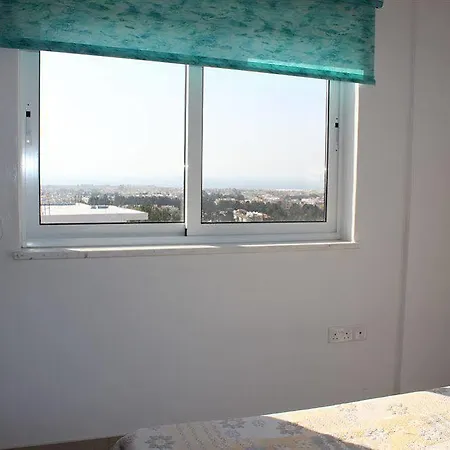 דירה Galatia's Court פאפוס